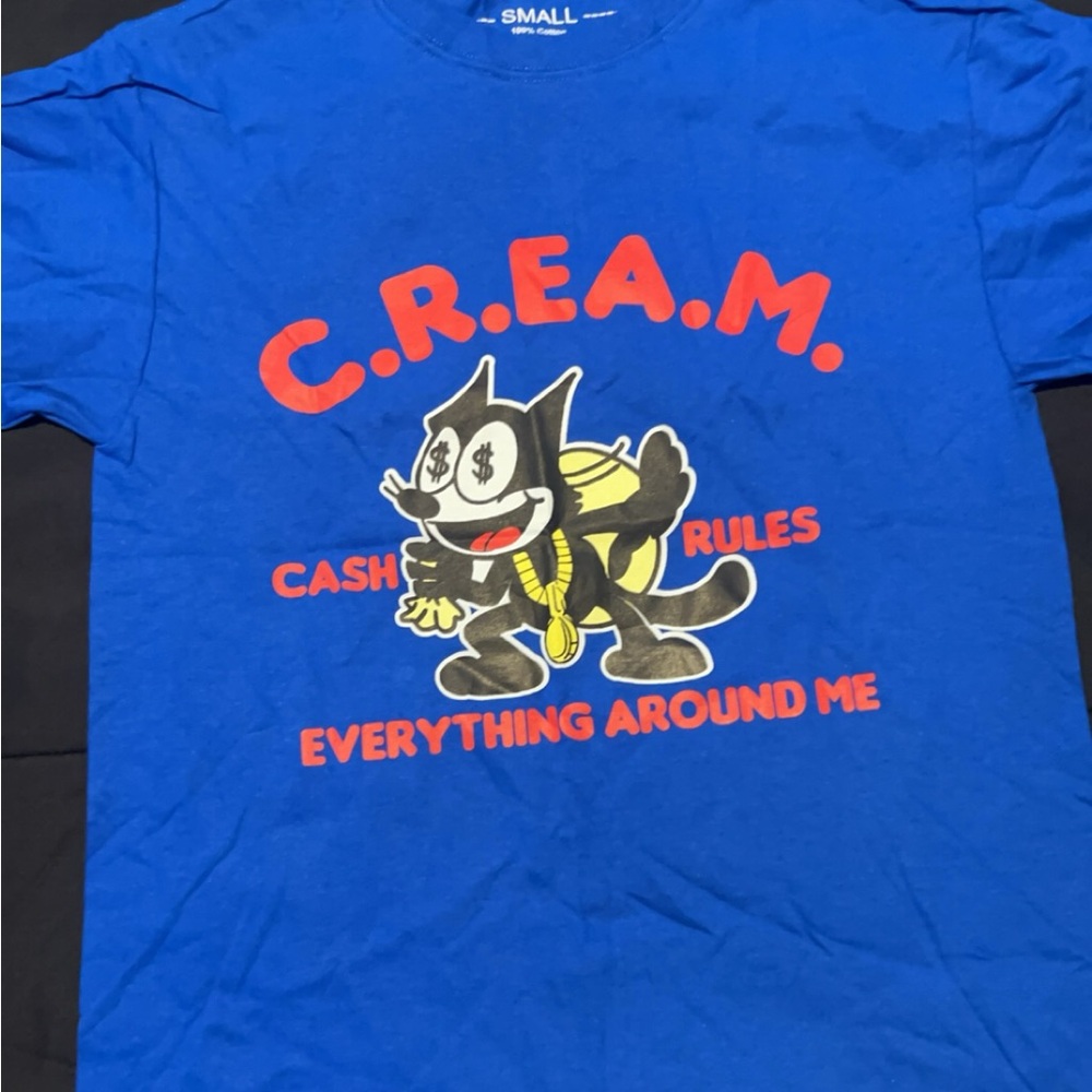 I’m selling a unused shirt from hard turn